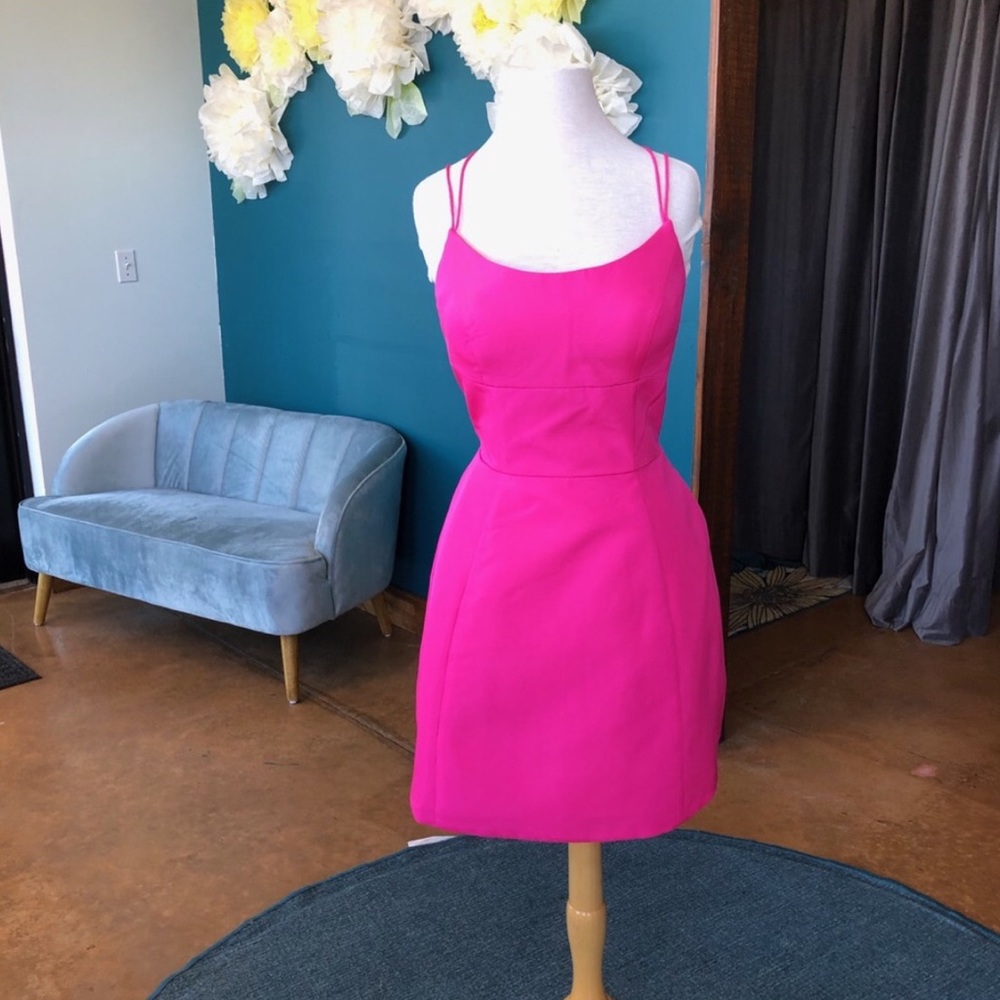 *Buy it Now Price* NWT Sherri Hill Cocktail 👗